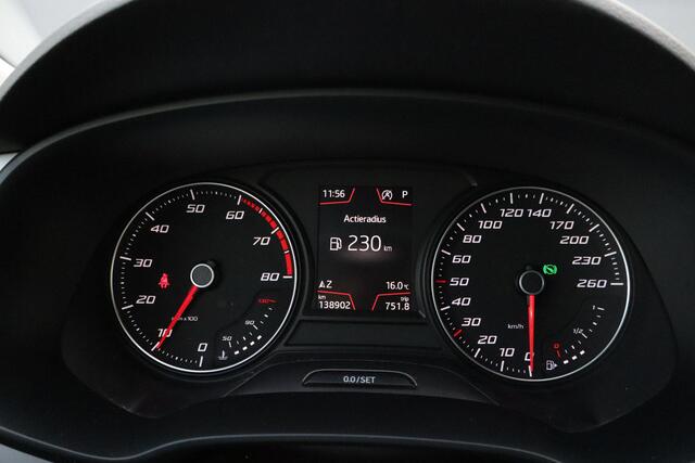 Seat LEON 1.0 EcoTSI Style Business Intense | Automaat | Apple Carplay/Android Auto | Cruise | Climate control