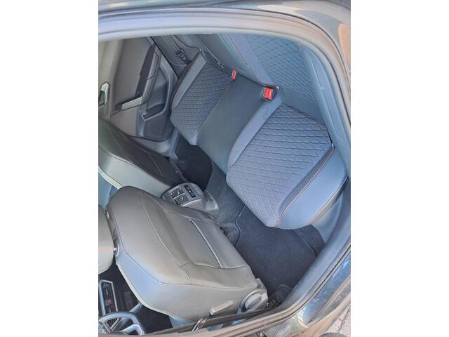 Seat LEON 1.5 eTSI FR Business Intense