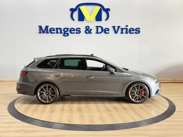 Seat LEON ST 2.0 TSI CUPRA 300PK Kuip Stoelen | Camera | Sfeer | Virtual | Panorama | Sparco | Adaptive Cruise | Isofix