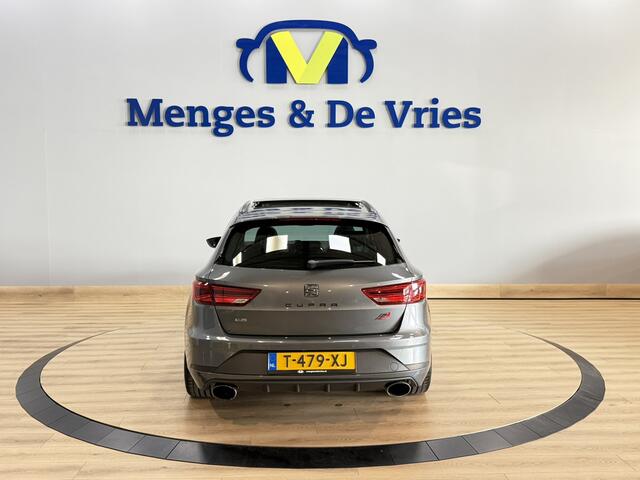 Seat LEON ST 2.0 TSI CUPRA 300PK Kuip Stoelen | Camera | Sfeer | Virtual | Panorama | Sparco | Adaptive Cruise | Isofix