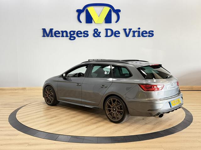 Seat LEON ST 2.0 TSI CUPRA 300PK Kuip Stoelen | Camera | Sfeer | Virtual | Panorama | Sparco | Adaptive Cruise | Isofix