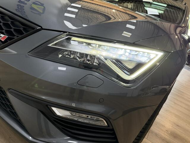Seat LEON ST 2.0 TSI CUPRA 300PK Kuip Stoelen | Camera | Sfeer | Virtual | Panorama | Sparco | Adaptive Cruise | Isofix
