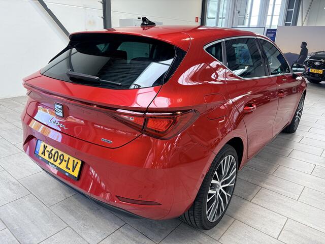 Seat LEON 1.4 TSI eHybrid PHEV 204pk Xcellence | 90,9% SOH | Stoel // stuurwiel verwarming | Adapt. Cruise | Memory seats | Climate control | 18" LMV | Apple carplay & Android auto |