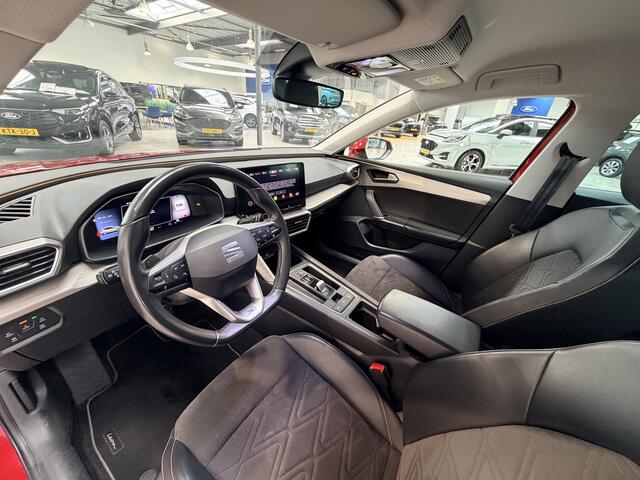 Seat LEON 1.4 TSI eHybrid PHEV 204pk Xcellence | 90,9% SOH | Stoel // stuurwiel verwarming | Adapt. Cruise | Memory seats | Climate control | 18" LMV | Apple carplay & Android auto |