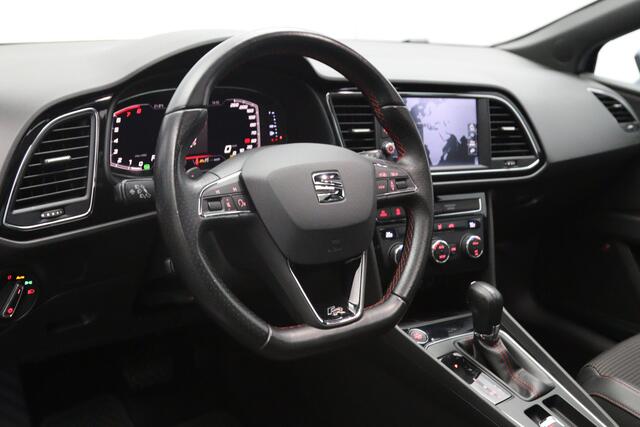 Seat LEON ST 2.0 TSI 190 PK Automaat FR Business Intense, Carplay, Panoramadak, Camera