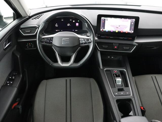 Seat LEON 1.0 eTSI Style Business Intense | Carplay | Camera | Adaptive cruise | Navigatie | DAB | Full LED | Park Assist | Climate control | Digital Cockpit | Bluetooth