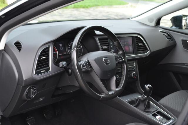 Seat LEON ST 1.6 TDI Style | Apple Carplay/Android Auto | Cruise Control | Trekhaak | Lmv |