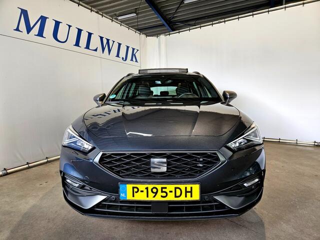 Seat LEON Sportstourer 1.4 TSI eHybrid PHEV FR / Trekhaak / Pano / Vol!