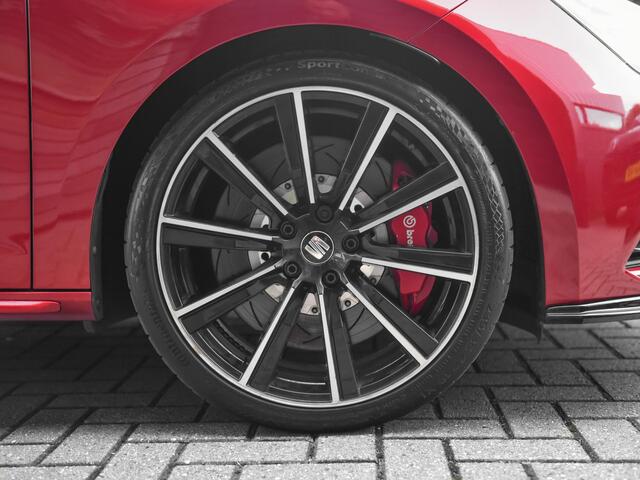 Seat LEON ST 2.0 TSI 4DRIVE CUPRA Brembo Adaptive cruise Panoramadak Leren bekleding