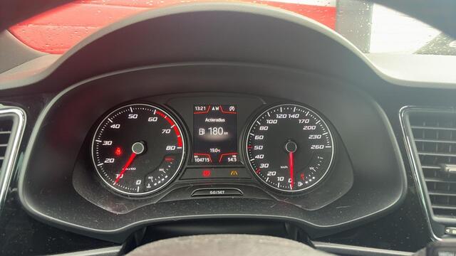 Seat LEON ST 1.0 TSI FR Business Intense TREKHAAK / FULL LED / KEYLESS / CARPLAY / NAVI / CLIMA / PDC / BLUETOOTH / CRUISE / NL-AUTO