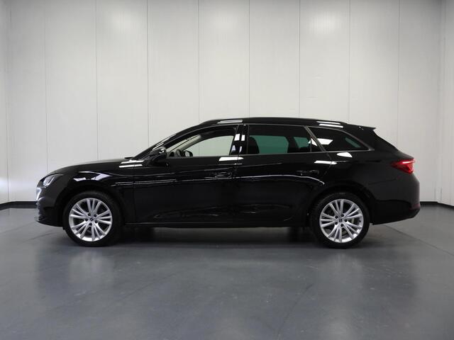 Seat LEON Sportstourer 1.0 eTSI Aut. Style Business Intense NAVI/CAMERA/LED/TREKH./17"LMV!