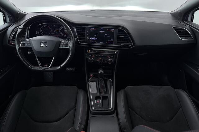 Seat LEON ST 1.5 TSI FR Ultimate Edition Black (PANORAMADAK, STOELVERWARMING, TREKHAAK AF, BEATS AUDIO, DIGITALE COCKPIT)
