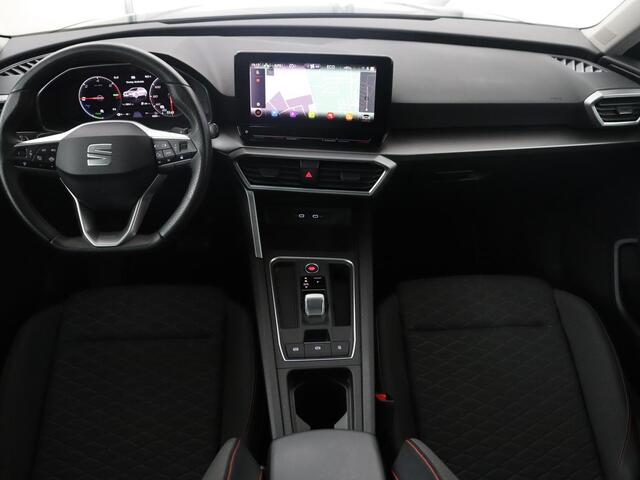 Seat LEON Sportstourer 1.4 TSI eHybrid PHEV FR | SOH 86,9% | Apple Carplay | LED | Camera | Stoelverwarming |