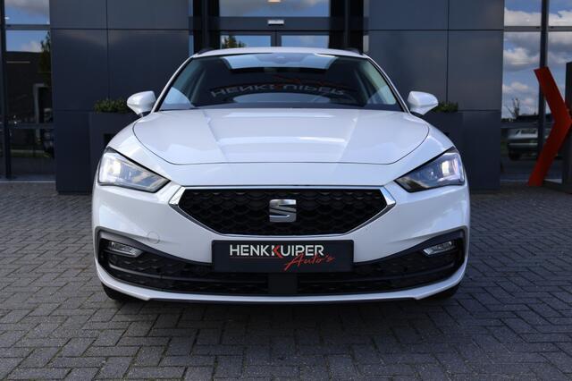 Seat LEON 1.0 TSI STYLE / Navi / Virtual dashboard/ Park-assist / Camera / App-Connect / ACC