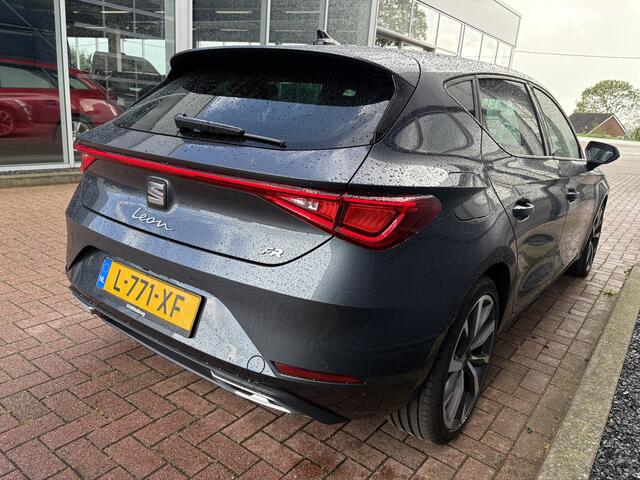 Seat LEON 1.5 eTSi DSG 150pk FR Bns. Intense KEYLESS/CAMERA/VIRTUAL/18INCH/WINTERPACK