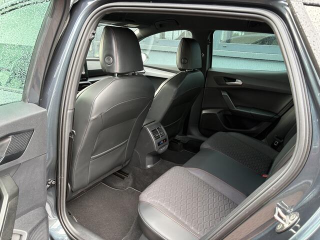 Seat LEON 1.5 eTSi DSG 150pk FR Bns. Intense KEYLESS/CAMERA/VIRTUAL/18INCH/WINTERPACK