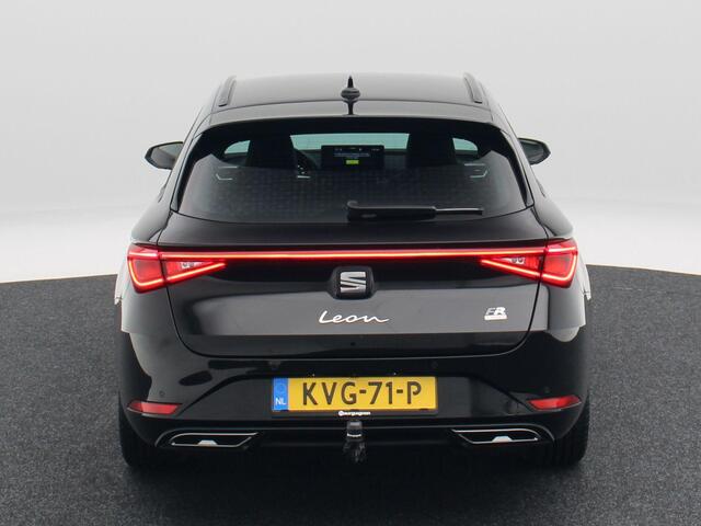 Seat LEON Sportstourer 1.5 TSi e-Hybrid 204 Pk Automaat FR Business | Trekhaak | Carplay | Sportstoelen | Virtual Cockpit | Cruise Control | 17 Inch | 17.924 Km!