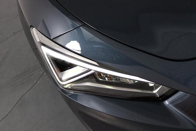 Seat LEON 1.5 eTSI FR Business Intense Apple Carplay, FR-Line, Cruise Control, Led Lichten