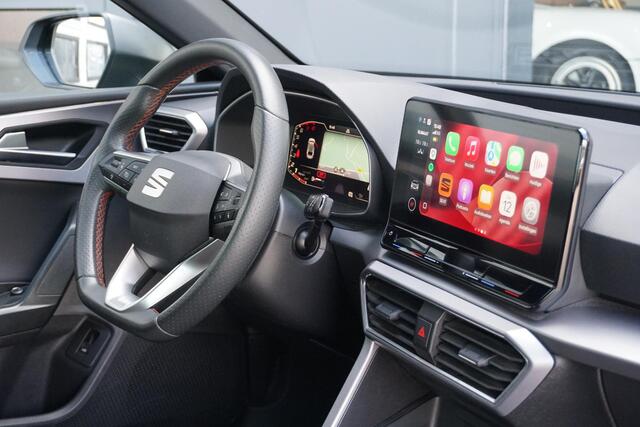 Seat LEON Sportstourer 1.5 eTSI FR Business Intense * DEALER ONDERHOUDEN * + CAMERA / KEYLESS / ELEK. TREKHAAK / STUURWIELVERWARMING