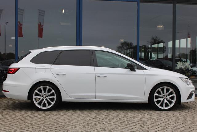 Seat LEON ST 1.5 TSI FR Business Intense PANORAMADAK ACC