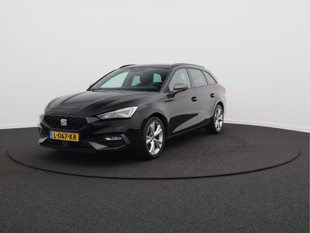 Seat LEON Sportstourer 1.5 eTSI FR Business Intense/ lage km/ compleet!