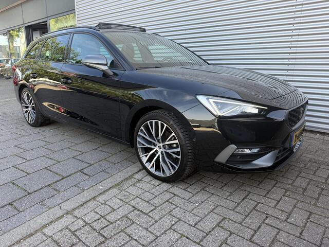 Seat LEON Sportstourer 1.5 eTSI FR Business Intense 150PK | Schuifdak/Pano | Beats Audio | Full LED |