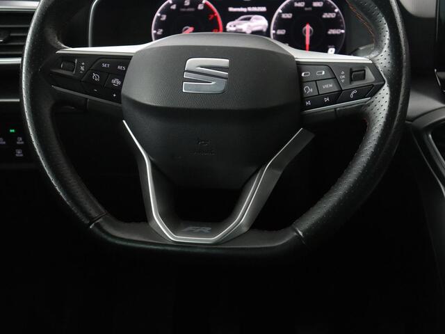 Seat LEON Sportstourer 1.5 TSI FR | Half leder | Cruise control | Climate control | Sfeerverlichting | Park assist | Carplay | Full LED | Virtueel dashboard | 18" velgen