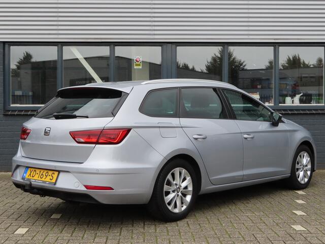 Seat LEON ST 1.0 EcoTSI Style | trekhaak | LED | camera | parkeersensoren voor + achter |