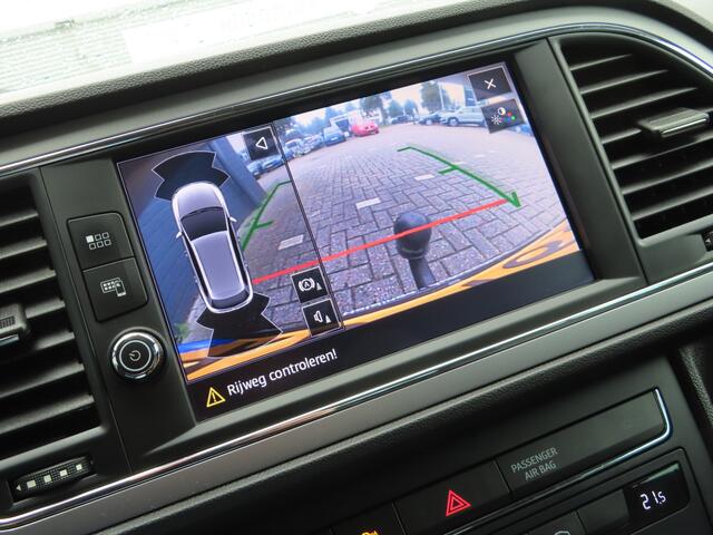 Seat LEON ST 1.0 EcoTSI Style | trekhaak | LED | camera | parkeersensoren voor + achter |