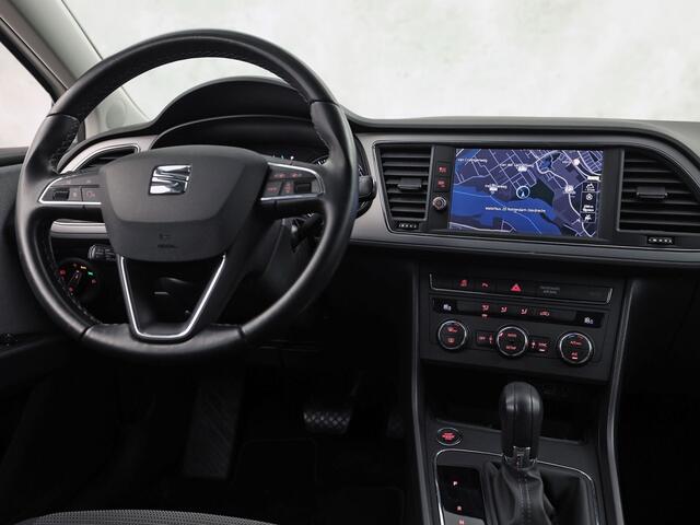 Seat LEON 1.0 EcoTSI Intense Sport Automaat (APPLE CARPLAY, NAVIGATIE, CLIMATE, KEYLESS, SPORTSTOELEN, PARKEERSENSOREN, GETINT GLAS, CRUISE, NIEUWSTAAT)
