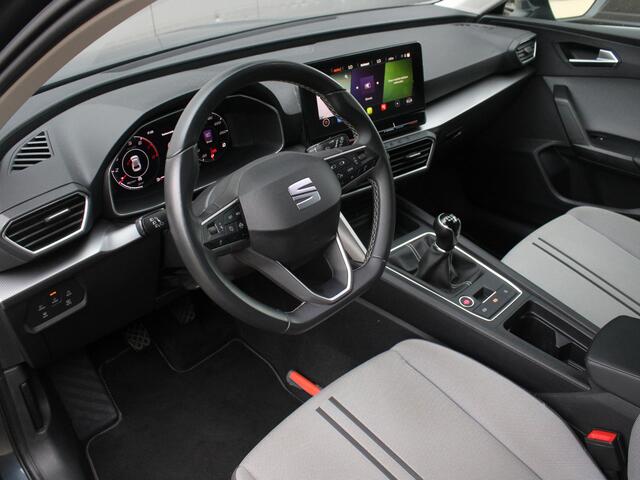 Seat LEON 1.0 TSI 110pk Style Launch Edition | Achteruitrijcamera | Navigatie | Carplay | DAB | LED