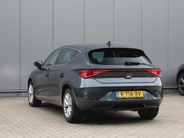 Seat LEON 1.0 TSI 110pk Style Launch Edition | Achteruitrijcamera | Navigatie | Carplay | DAB | LED