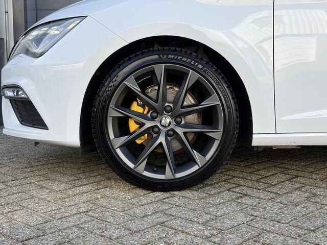 Seat LEON 1.5 TSI FR Business Intense | LED | Pano | Virtual | Stoel verwarming | Camera |