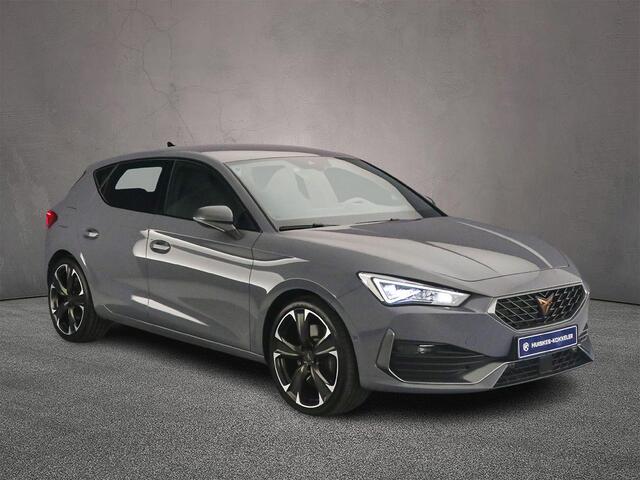 Seat LEON 1.4 e-Hybrid VZ Business 245pk DSG Automaat, Adaptive cruise control, Stoelverwarming, Stuurverwarming, Achteruitrijcamera, Dodehoeksensoren, Parkeersensoren, Navigatie, App-connect, LED koplampen