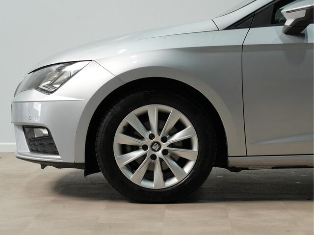 Seat LEON ST 1.0 EcoTSI Style Business Intense Navigatie LM velgen 124