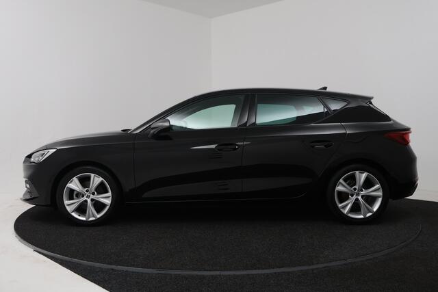 Seat LEON 1.0 TSI FR Business Intense (DIGITALE COCKPIT, CRUISE ADAPTIEF, NAVIGATIE)