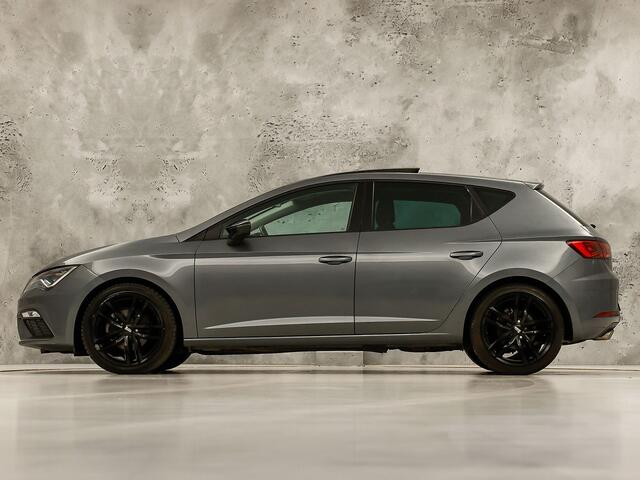 Seat LEON 1.4 TSI FR Intense Sport 150Pk Automaat (SCHUIFDAK, APPLE CARPLAY, KEYLESS, CAMERA, STOELVERWARMING, LEDER/ALCANTARA, GETINT GLAS, LED KOPLAMPEN, MODE KNOP, CRUISE, SFEERVERLICHTING, NIEUWSTAAT)