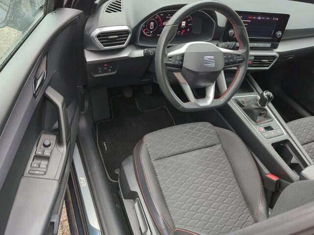Seat LEON Sportstourer 1.0 TSI 110pk FR / Navigatie via App Connect / Parkeersensoren – foto 3