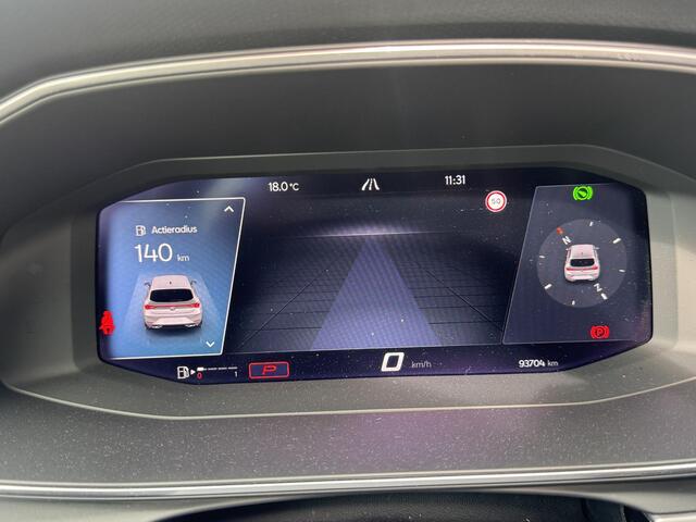 Seat LEON 1.5 eTSI FR Launch Edition | Schuif /- kanteldak | Stuur / Stoelverwarming | Achteruitrijcamera |