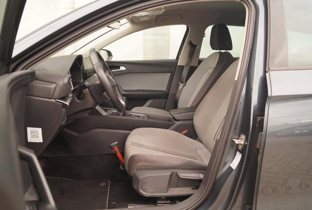 Seat LEON ST 1.0 TSI 110pk Style Business Intense -LED-ECC-CAM-