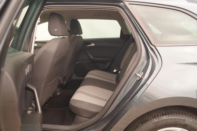 Seat LEON ST 1.0 TSI 110pk Style Business Intense -LED-ECC-CAM-