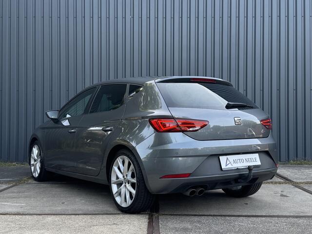Seat LEON 1.4 EcoTSI FR 150 pk Trekhaak, Camera