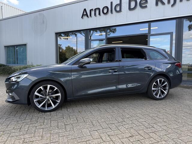 Seat LEON Sportstourer 1.5 eTSI FR Launch Edition