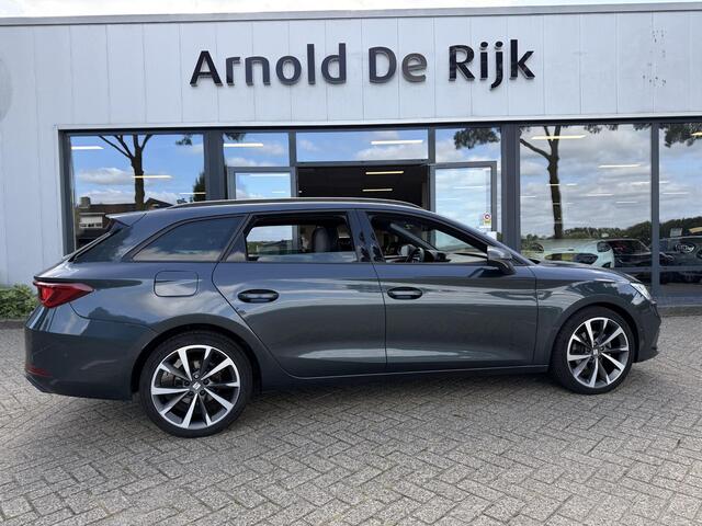 Seat LEON Sportstourer 1.5 eTSI FR Launch Edition