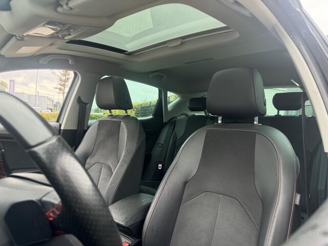 Seat LEON FR 1.4TSI DSG PANO XENON ACC ALCAN FULL