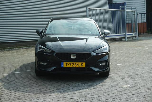 Seat LEON 1.4 TSI eHybrid PHEV FR Pano|Led|Navi|Apple – foto 2
