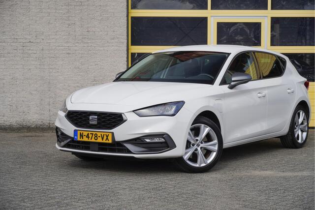 Seat LEON 1.4 TSI 150PK! Automaat eHybrid PHEV FR Business Intense BJ2021 Lmv 17" | Led V+A | Pdc | App-Connect | Navi | Virtual cockpit | Sfeerverlichting | Climate control | Cruise control | Sportstoelen | Verwarmd stuur/voorstoelen | SoH 89% + 2 laadkabels! – foto 3