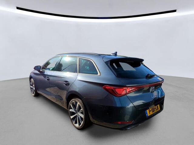 Seat LEON Sportstourer 1.4 TSI eHybrid PHEV FR / AUTOMAAT/ PANO/ ACC/ PARK.SENSOR.V+A/ CAMERA/ STUUR+STOELVERWARM./ DIGITAL DASH/ NAVI/ CLIMA/ LED/ 18'' LMV – foto 2
