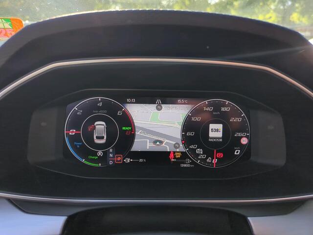 Seat LEON Sportstourer 1.4 TSI eHybrid PHEV FR / AUTOMAAT/ PANO/ ACC/ PARK.SENSOR.V+A/ CAMERA/ STUUR+STOELVERWARM./ DIGITAL DASH/ NAVI/ CLIMA/ LED/ 18'' LMV – foto 5