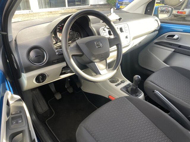 Seat MII 1.0 Style Intense 30.000 KM, PDC, Cruise, Rijklaar met beurt & garantie!